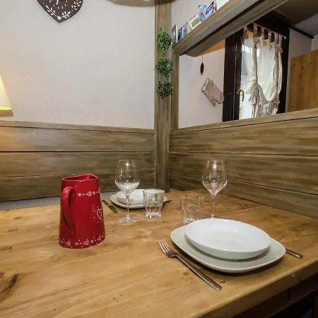 Beautiful Apartment Decorated With Great Care In A Mountain Style * 샤모니